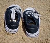 Running shoes on the beach in Viña del Mar, Chile 2012-01-07