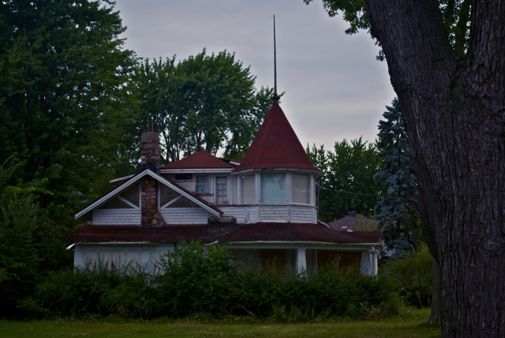 Abandoned house in Dorval