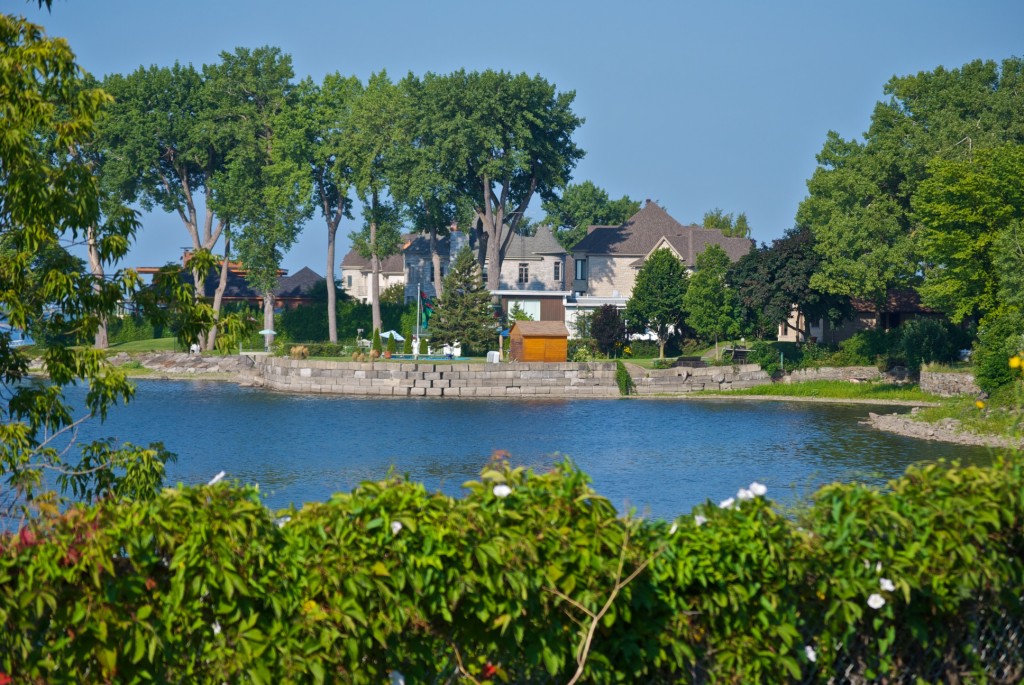 View near Lakeshore Drive in Dorval 
