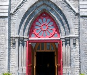 Front doors to the Église Saint-Joachin de Pointe-Claire 2012-09-06