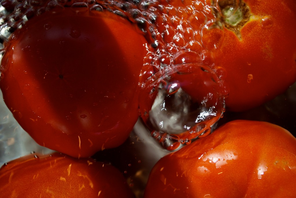 Squeaky-clean tomatoes, Dorval 