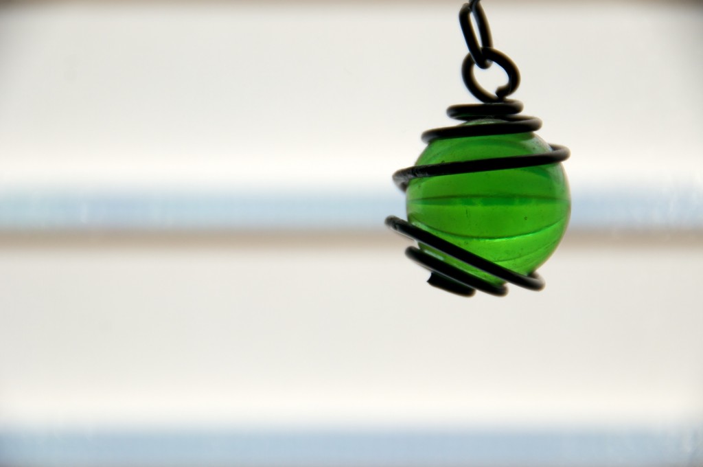 Green marble as a pendant, Dorval 2012-07-21