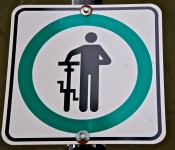 Sign for bicycle lane in Dorval 2012-07-26