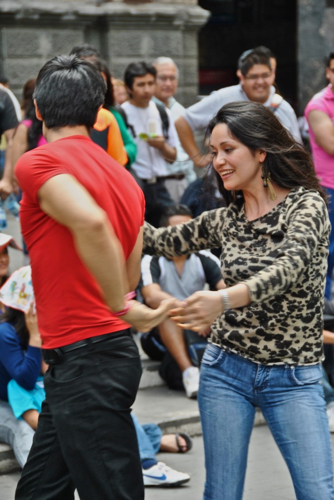 Come with me. Let's dance! [Santiago, Chile 2012-12-01]
