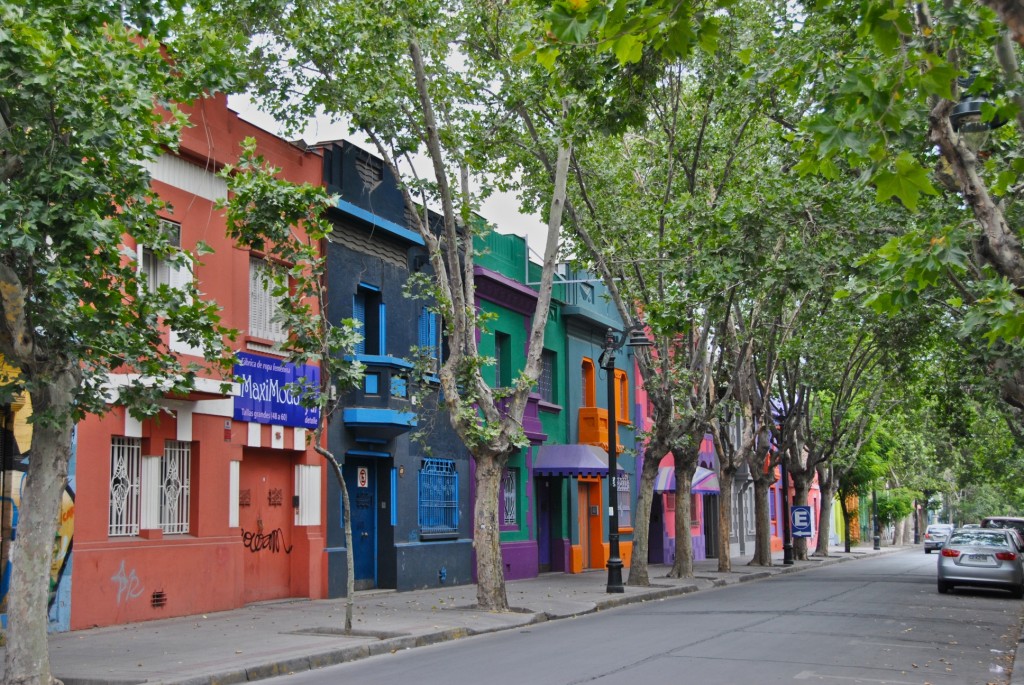 Colourful street in Santiago, Chile 2012-12-01