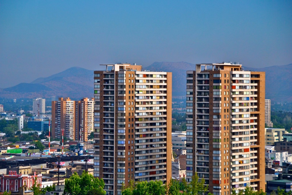 Impressive cityscape [Santiago, Chile 2012-12-01]